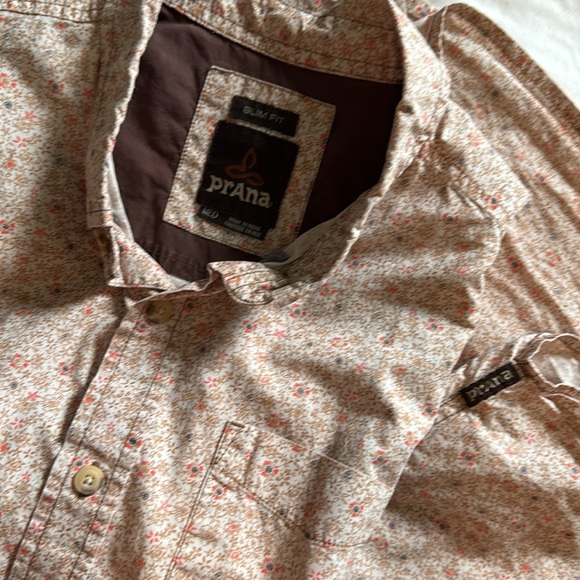 Prana Men’s Size Medium Slim Fit Floral Button Up Down Short Sleeve Shirt - Picture 13 of 14